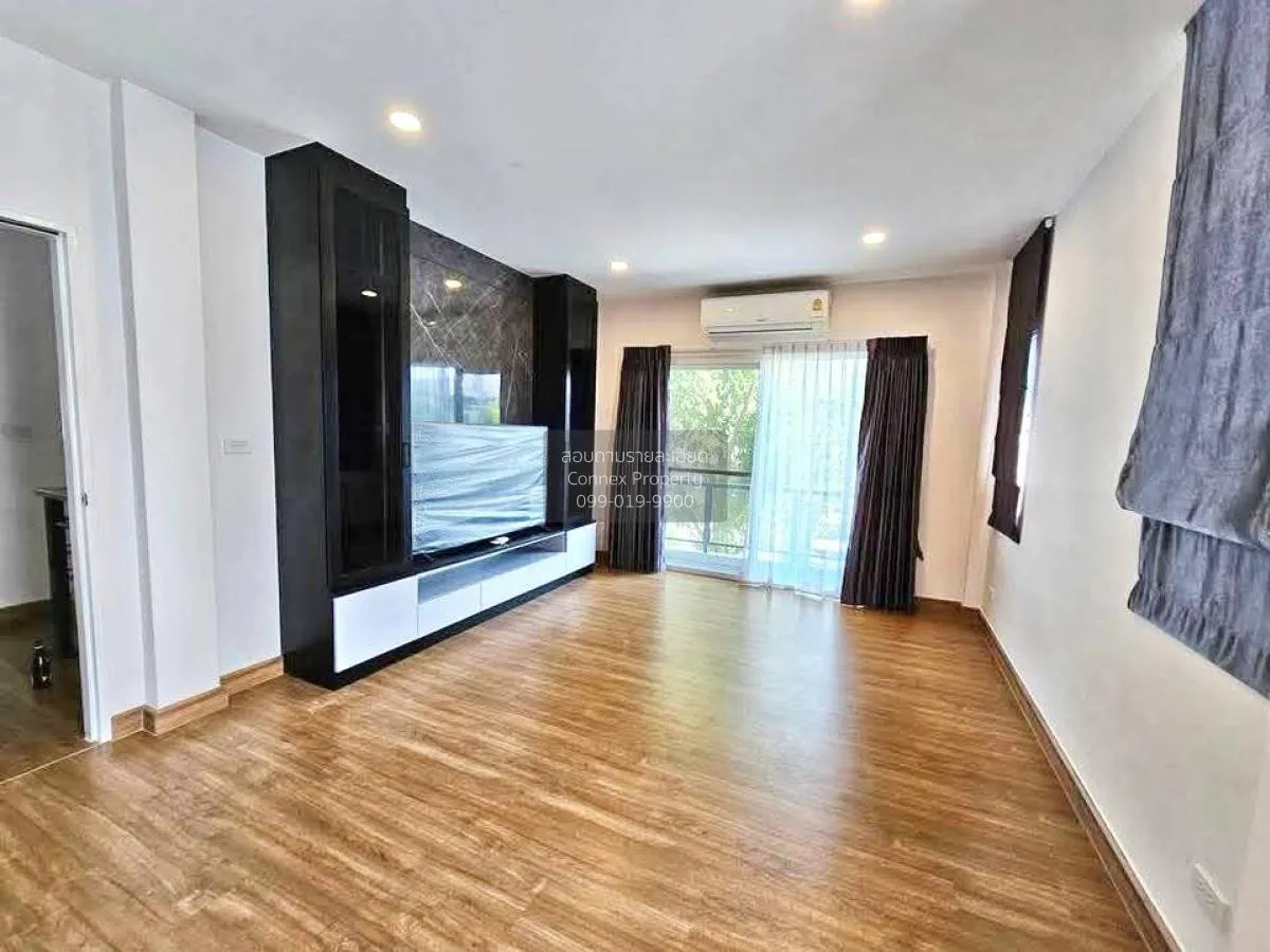 ขายบ้าน  เซนโทร บางนา - วงแหวน ห้องมุม ดอกไม้ เขต ประเวศ กรุงเทพ 