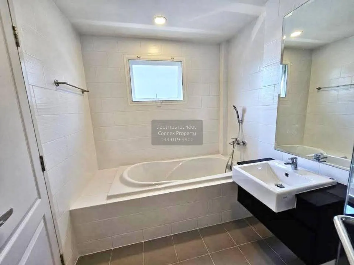 ขายบ้าน  เซนโทร บางนา - วงแหวน ห้องมุม ดอกไม้ เขต ประเวศ กรุงเทพ 