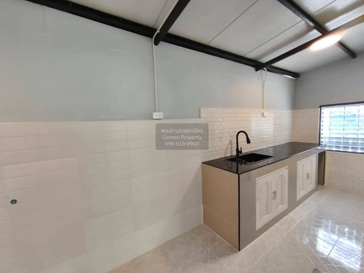 For Sale Townhouse/Townhome  , Baan Pruksa 15 Bangpu , corner uni