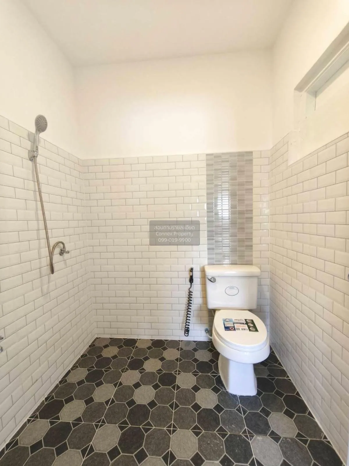 For Sale Townhouse/Townhome  , Baan Pruksa 15 Bangpu , corner uni