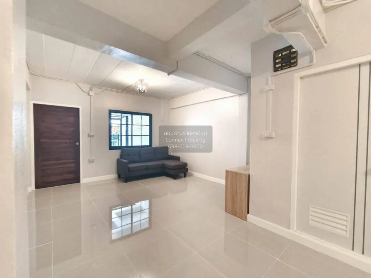 For Sale Townhouse/Townhome  , Por. Pasuk Nives , newly renovated