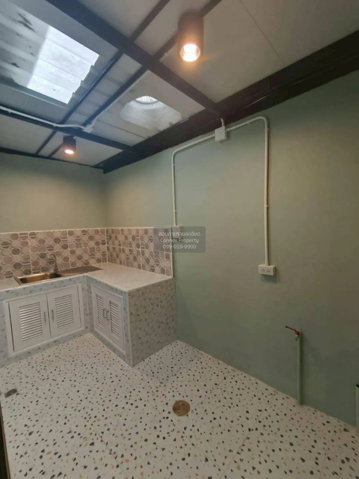 For Sale Townhouse/Townhome  , Por. Pasuk Nives , newly renovated