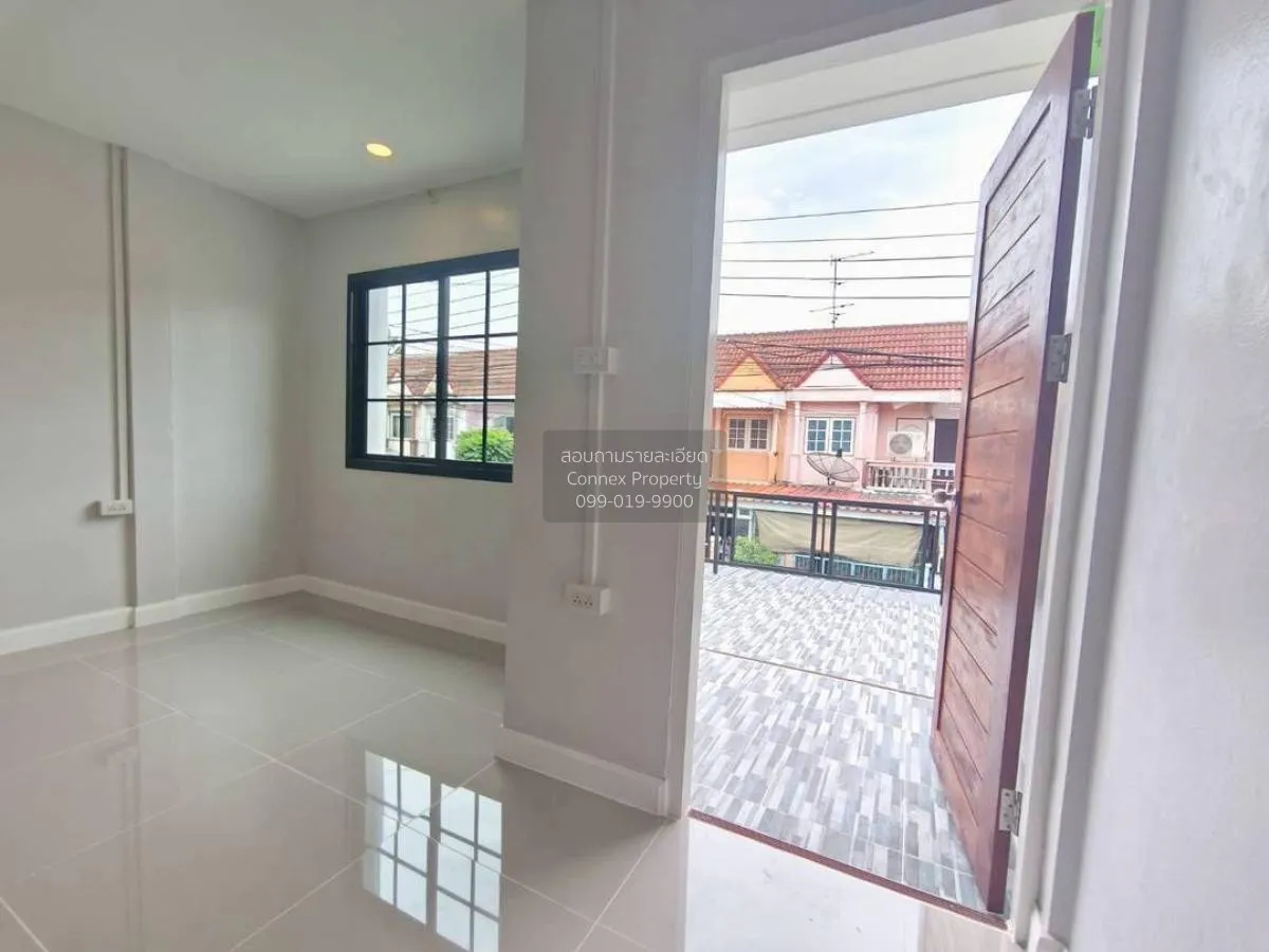 For Sale Townhouse/Townhome  , Por. Pasuk Nives , newly renovated