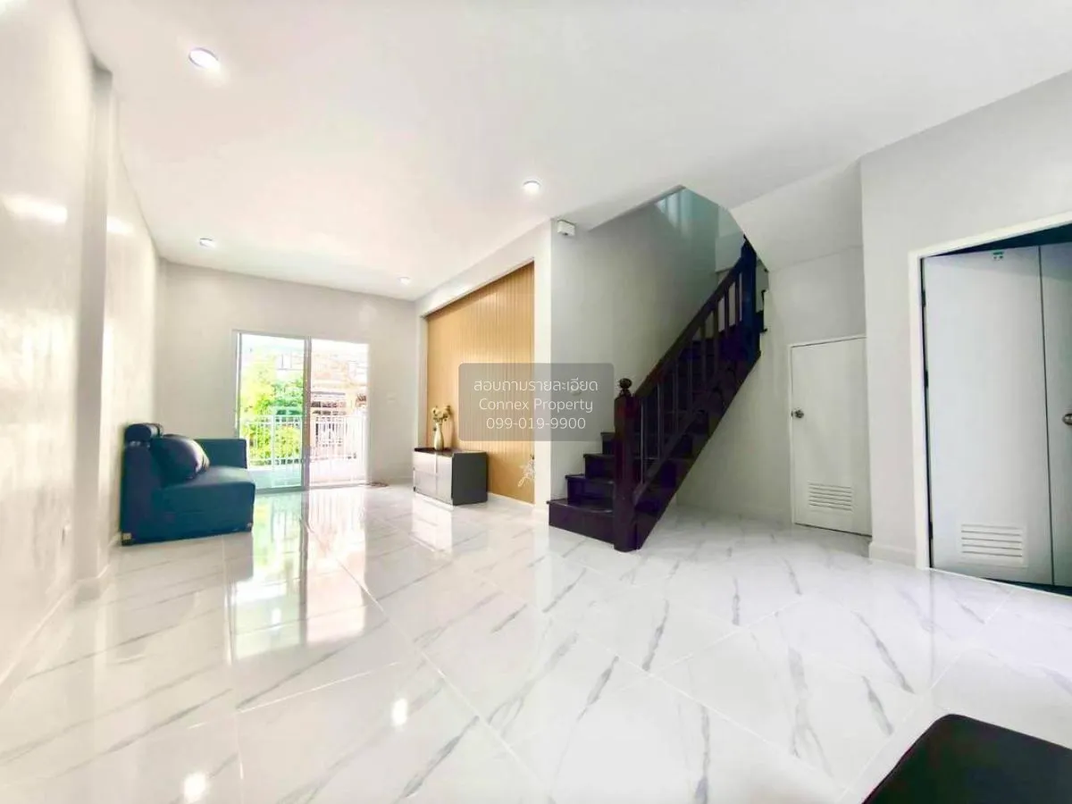 For Sale Townhouse/Townhome  , Lio Wongwaen-Pinklao , newly renov