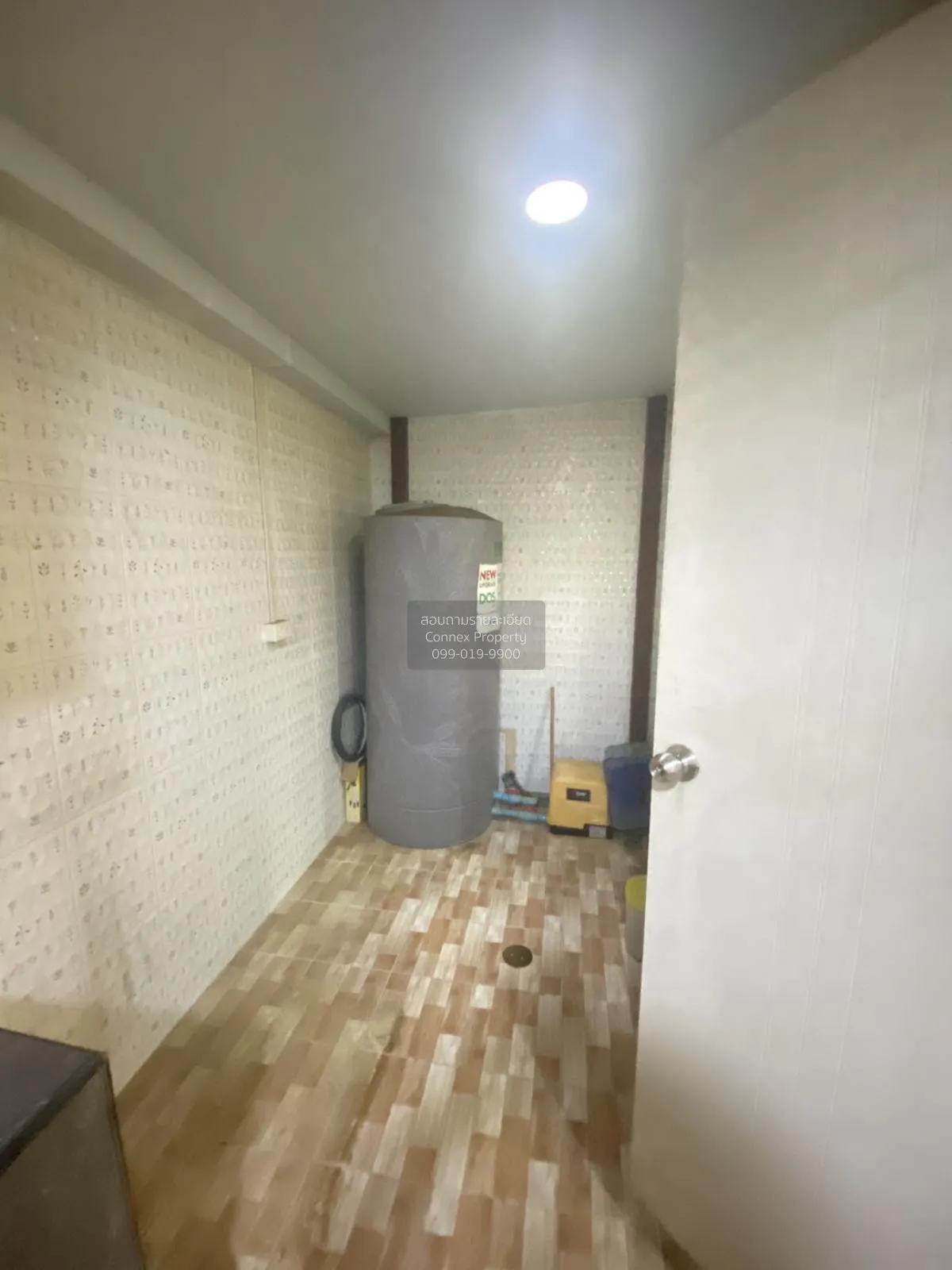 For Sale Townhouse/Townhome  , Golden Town Rama 2 , newly renovat 4