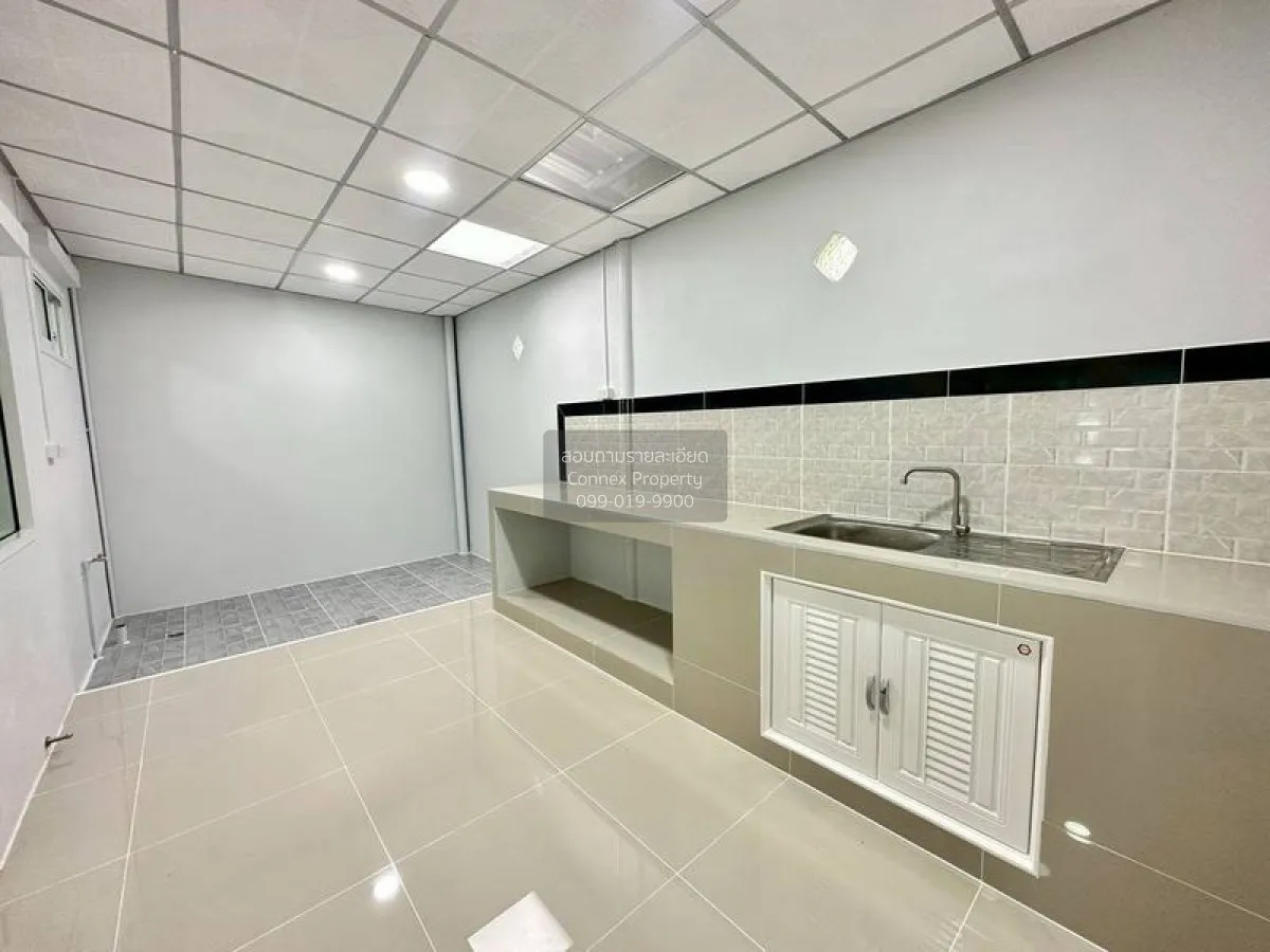 ขายทาวน์เฮ้าส์/ทาวน์โฮม  บัวทองธานี พาร์ค รีโนเวทใหม่ บางบัวทอง บ