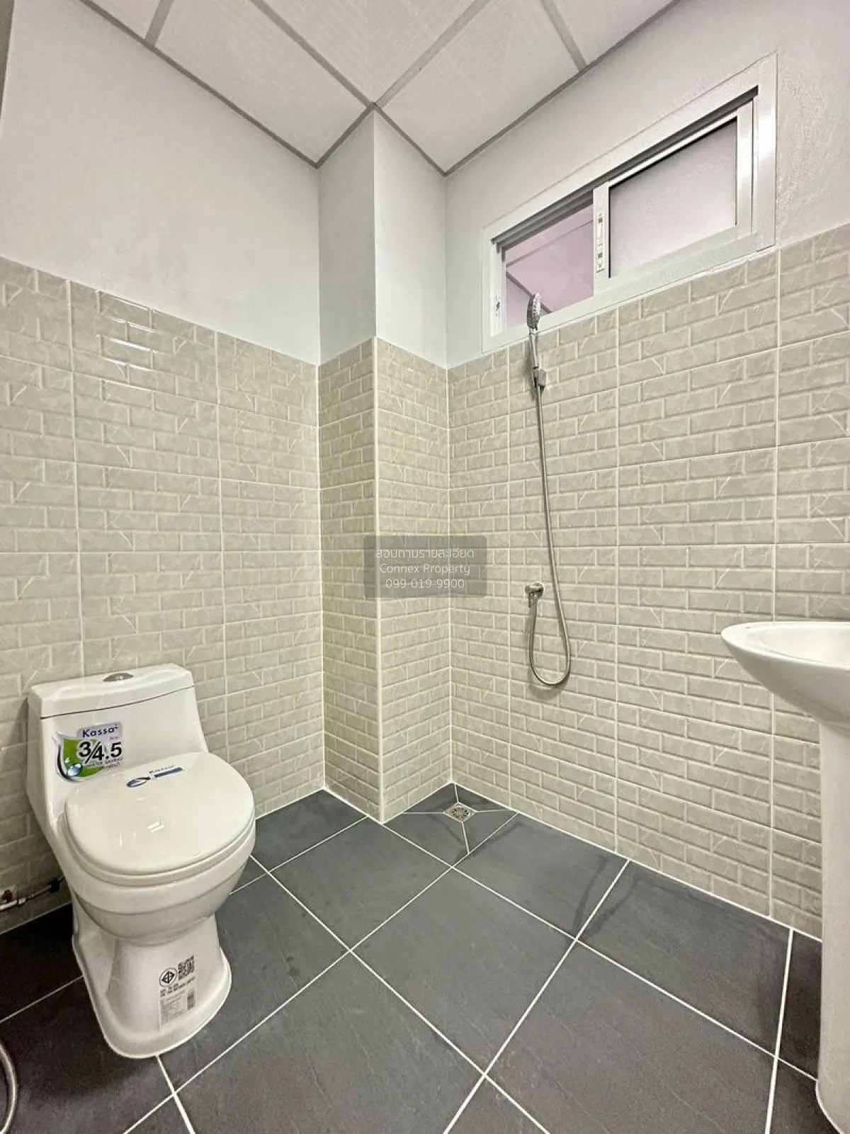 ขายทาวน์เฮ้าส์/ทาวน์โฮม  บัวทองธานี พาร์ค รีโนเวทใหม่ บางบัวทอง บ