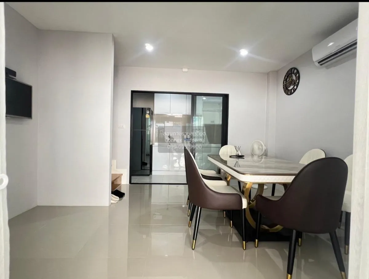 ขายทาวน์โฮม มือสองสภาพมือ1 โครงการ เดอะ กลอเรียส ลาดกระบัง (ลาดกร 3