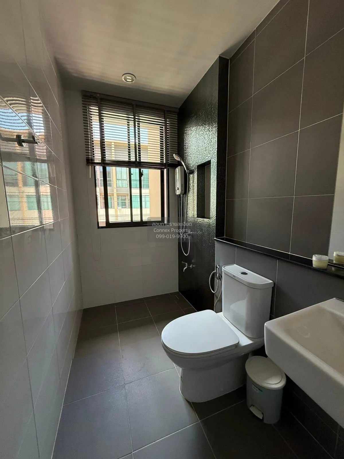 เช่าทาวน์เฮ้าส์/ทาวน์โฮม  บ้านกลางเมือง บางนา - วงแหวน ดอกไม้ เขต