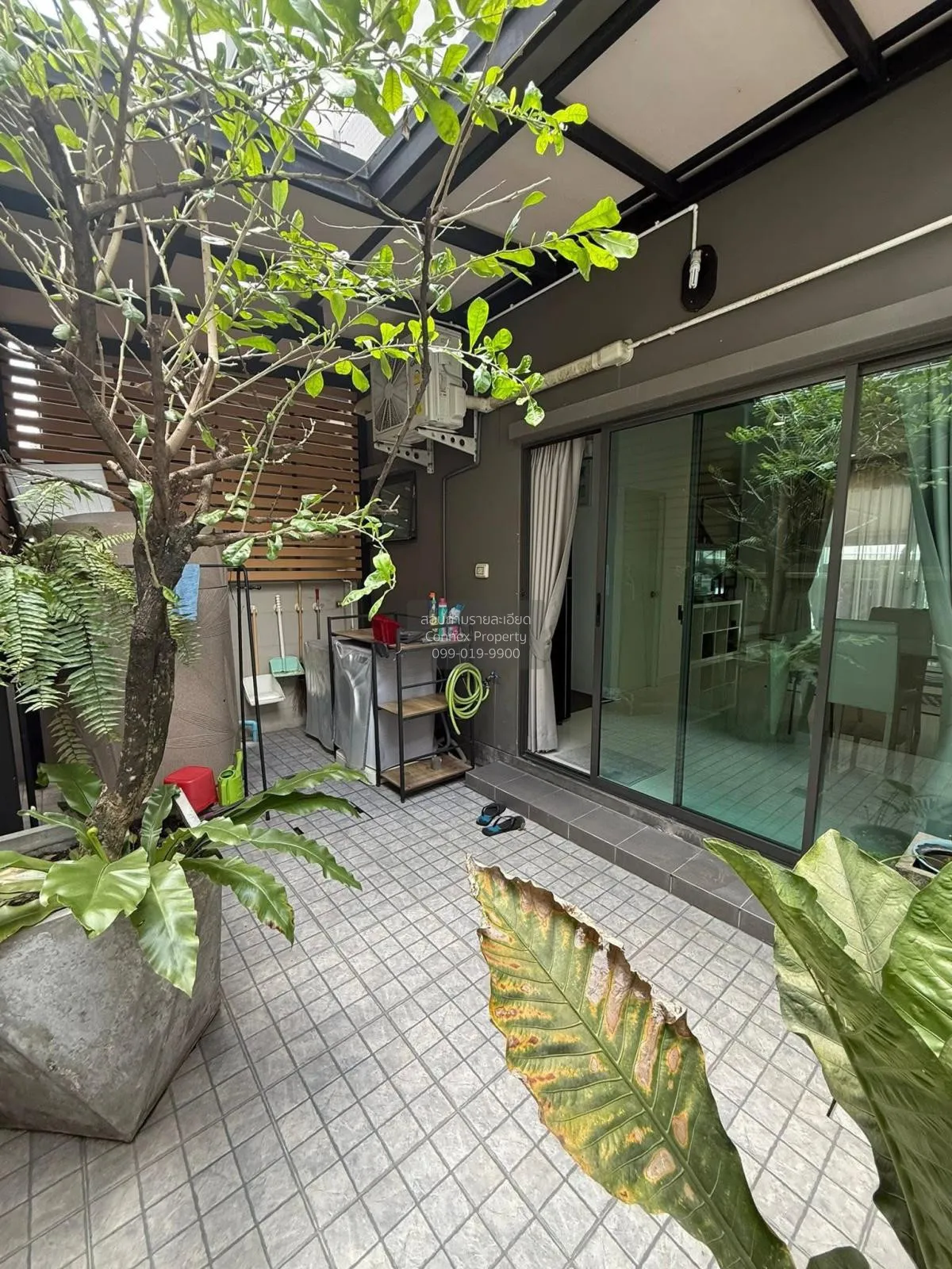 เช่าทาวน์เฮ้าส์/ทาวน์โฮม  บ้านกลางเมือง บางนา - วงแหวน ดอกไม้ เขต