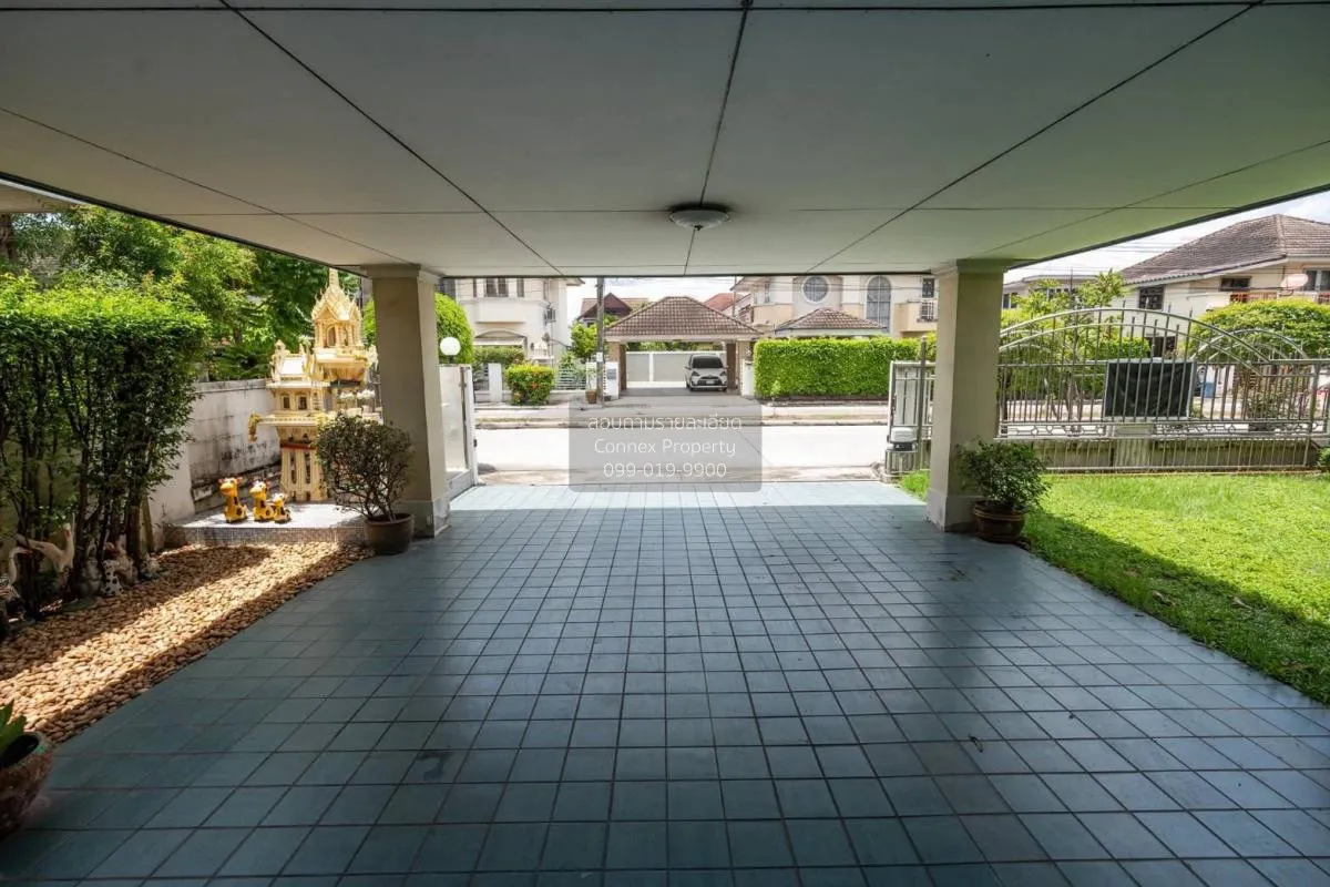 For Sale House , Arena Park Chuan Chuen City , wide frontage , Th 4