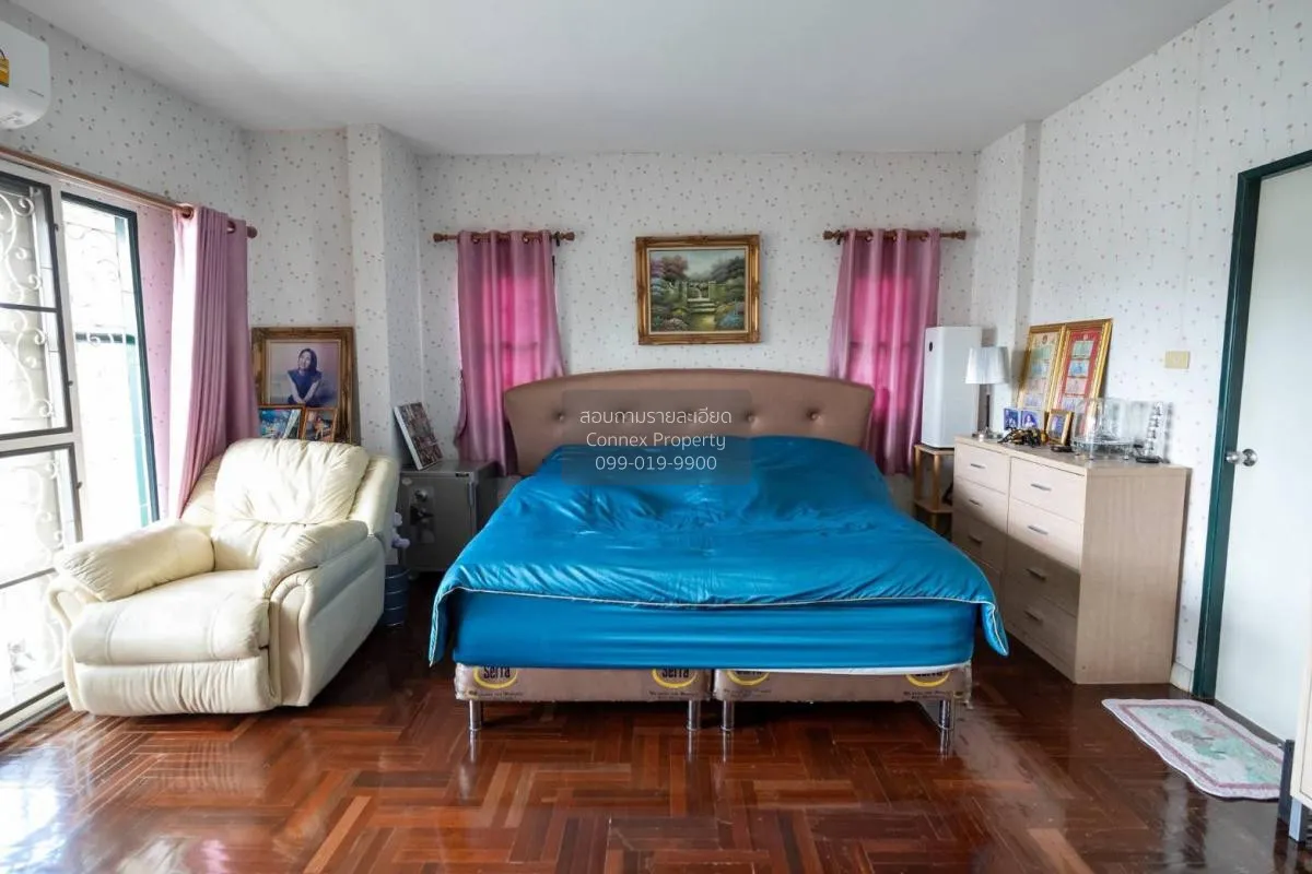 For Sale House , Arena Park Chuan Chuen City , wide frontage , Th