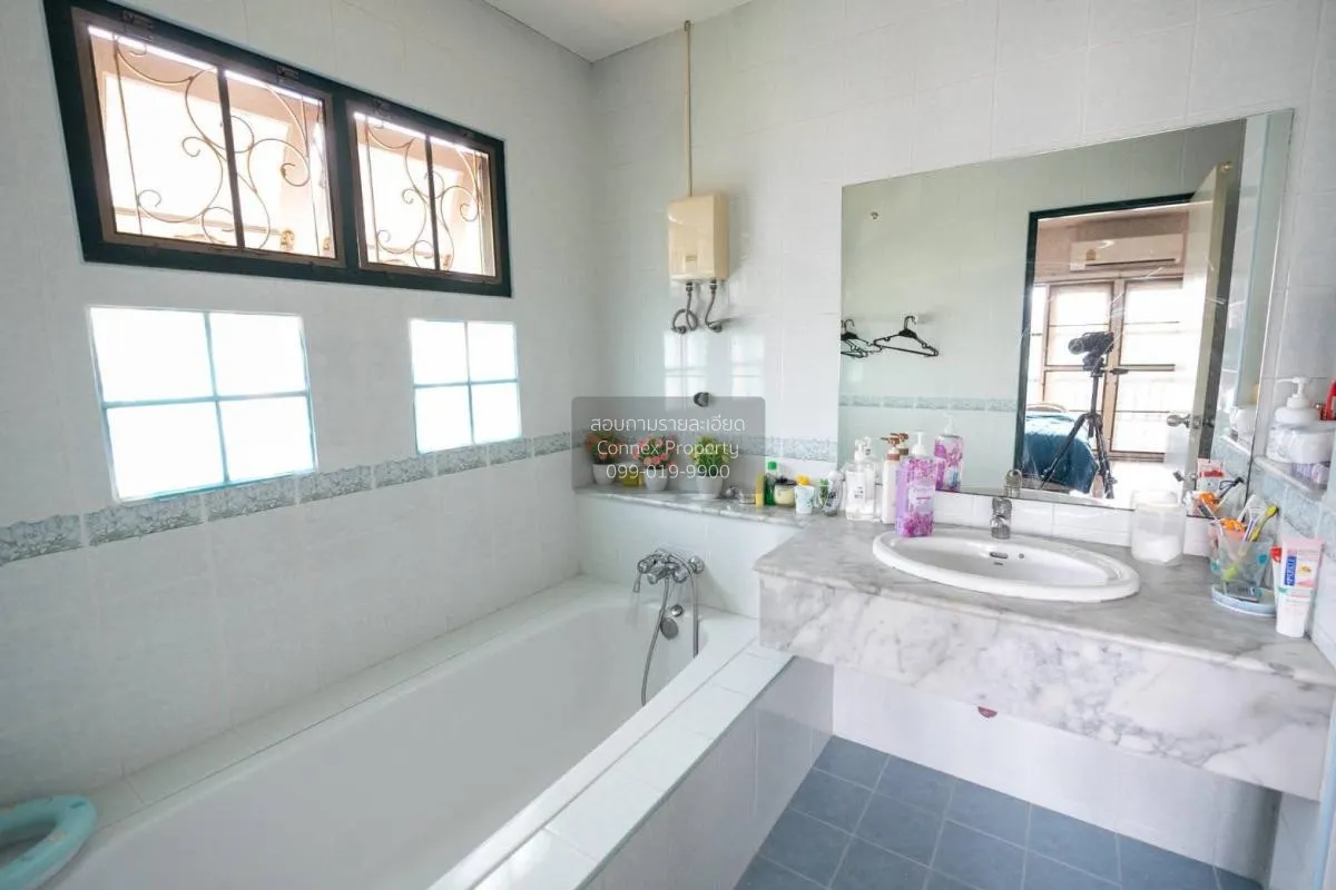 For Sale House , Arena Park Chuan Chuen City , wide frontage , Th