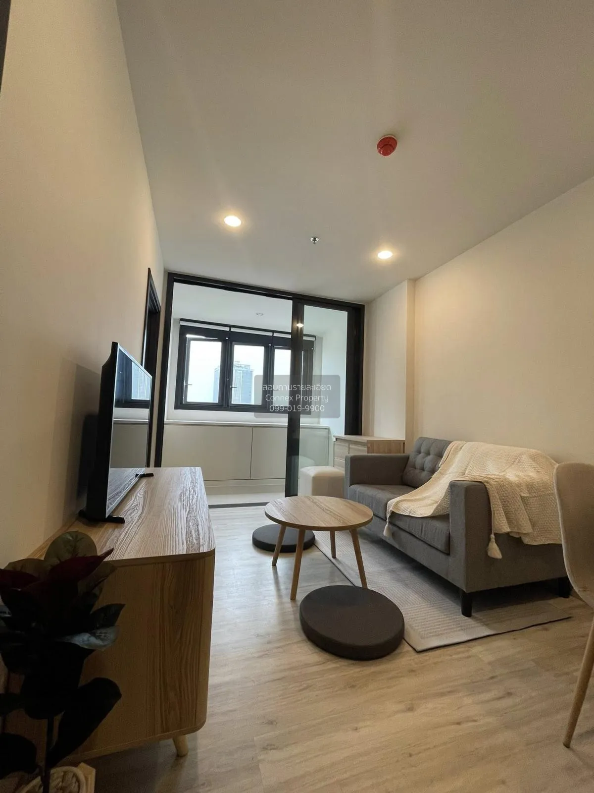 For Rent Condo , XT Huaikhwang , MRT-Huai Khwang , Huai Khwang ,  2
