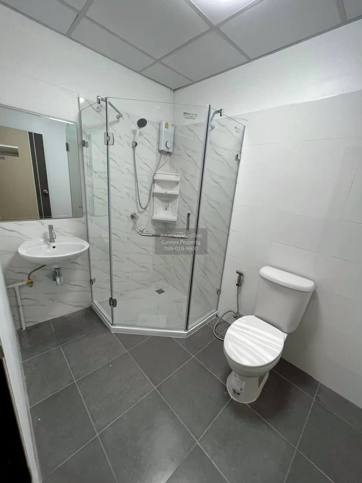 เช่าคอนโด  ศรีวรา แมนชั่น 1 MRT-ศูนย์วัฒนธรรมแห่งประเทศไทย ดินแดง