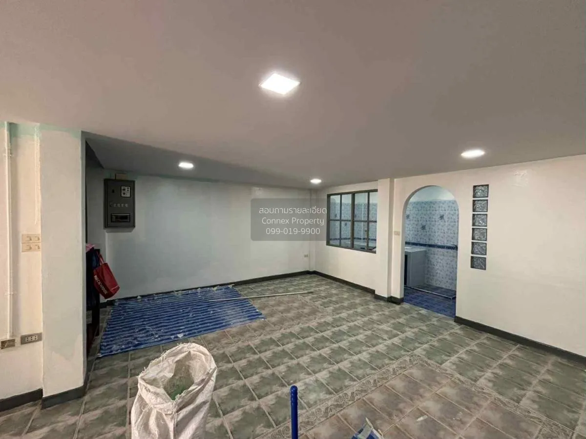 For Rent Townhouse/Townhome  , Maneeya Ville , Bang Na Nuea , Ban 2