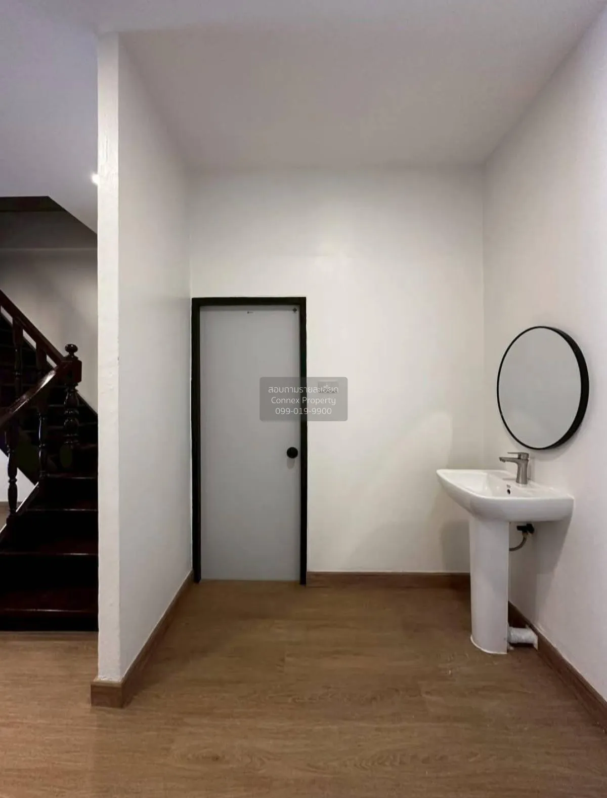 ขายทาวน์เฮ้าส์/ทาวน์โฮม  สวยริมบึง รีโนเวทใหม่ MRT-คู้บอน ท่าแร้ง