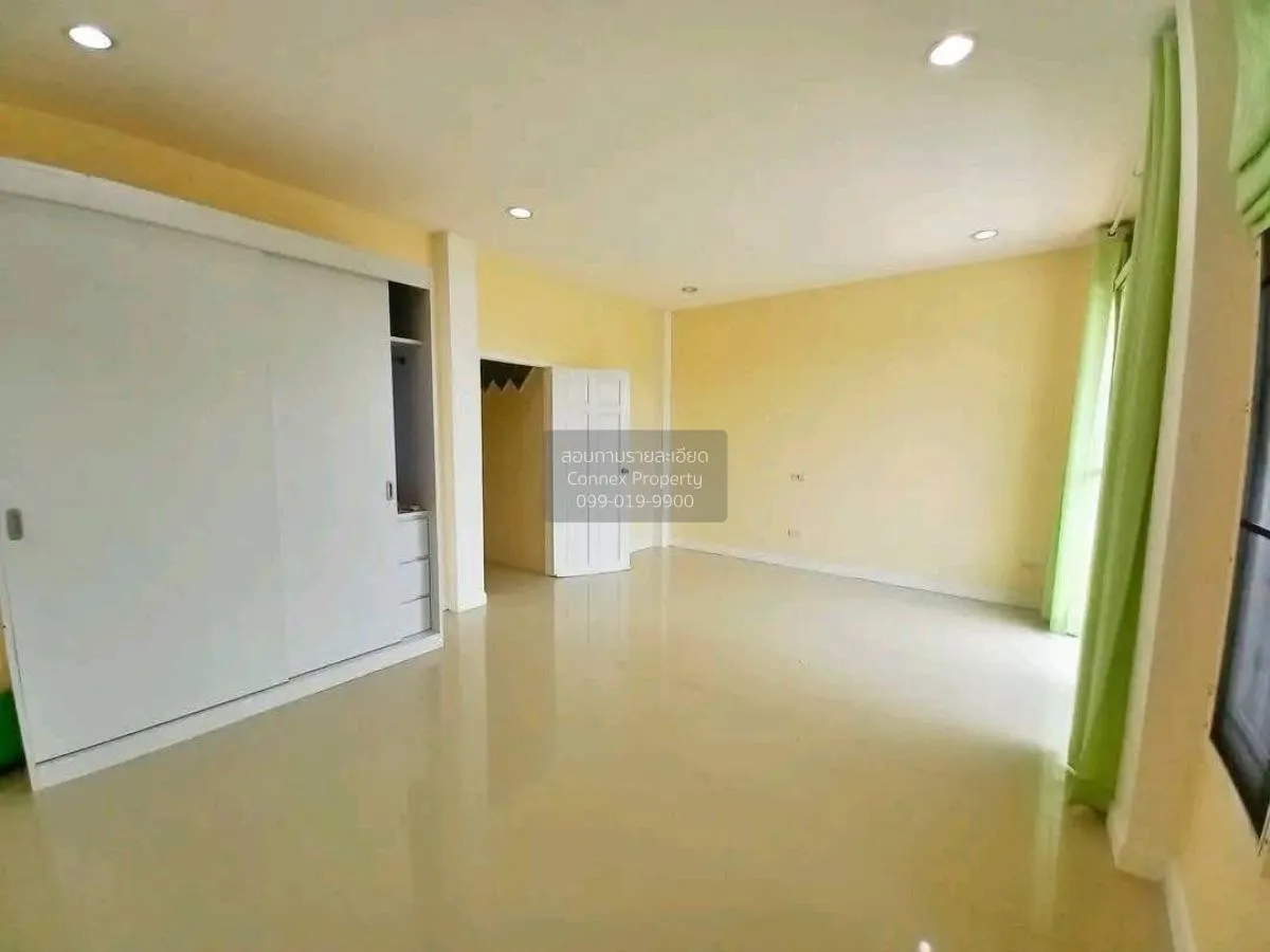 For Sale Townhouse/Townhome  , Asava Rama 2 , corner unit , wide 