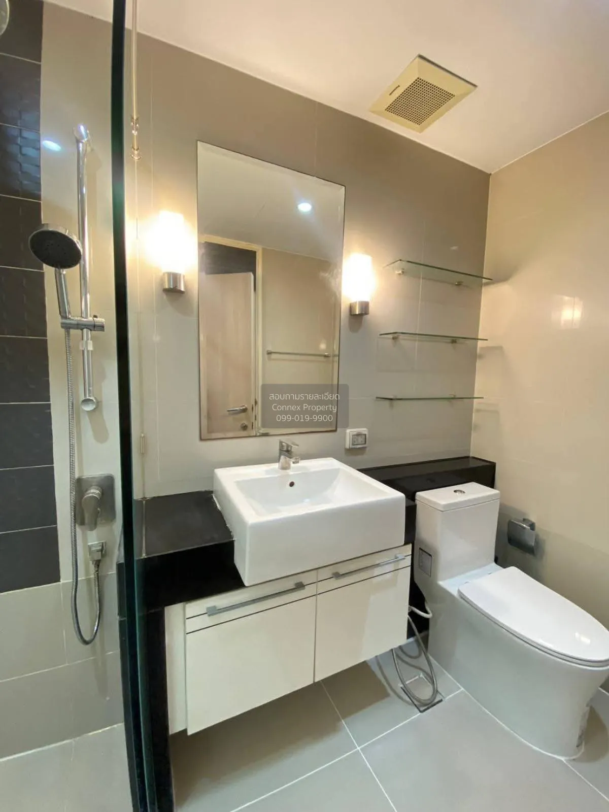 เช่าคอนโด  ศุภาลัย พรีเมียร์ แอท อโศก MRT-เพชรบุรี บางกะปิ เขต ห้