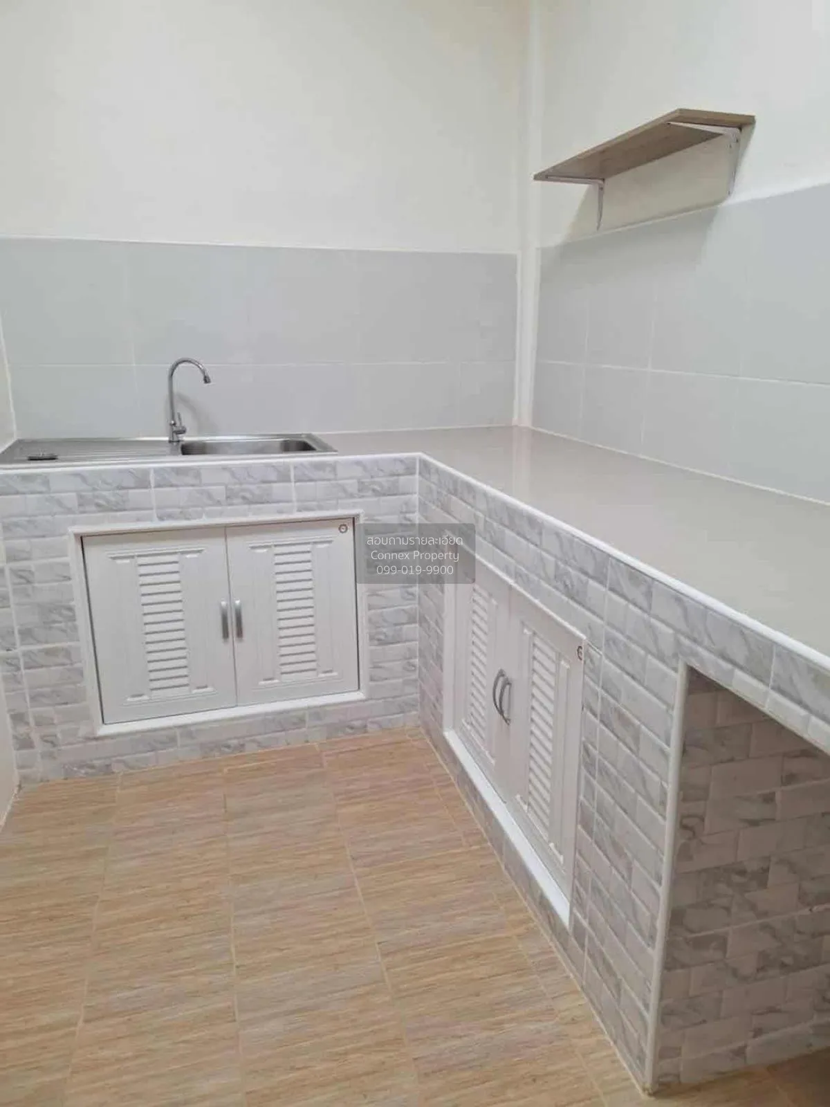 ขายทาวน์เฮ้าส์/ทาวน์โฮม  บ้านสวนรังสี โครงการ 1 ท่าทราย เมืองสมุท