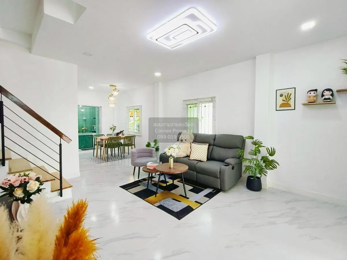 ขายทาวน์เฮ้าส์/ทาวน์โฮม  อาร์เค พาร์ค รามอินทรา-ซาฟารี ห้องมุม รี 4