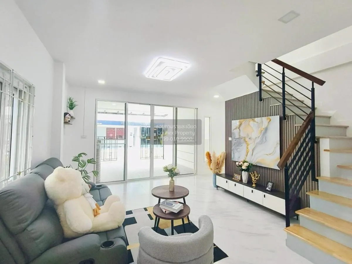 ขายทาวน์เฮ้าส์/ทาวน์โฮม  อาร์เค พาร์ค รามอินทรา-ซาฟารี ห้องมุม รี