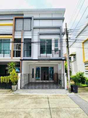 ขายทาวน์เฮ้าส์/ทาวน์โฮม  อาร์เค พาร์ค รามอินทรา-ซาฟารี ห้องมุม รีโนเวทใหม่ บางชัน เขต คลองสามวา กรุงเทพ CX-130898