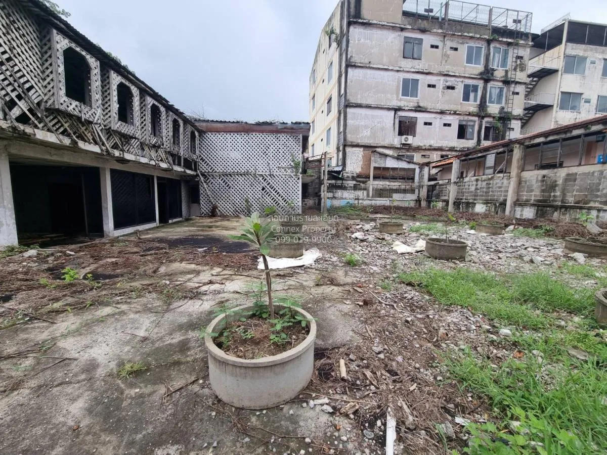 ขายที่ดินพร้อมสิ่งปลูกสร้างบางกะปิ บางกะปิ เขต บางกะปิ กรุงเทพ CX