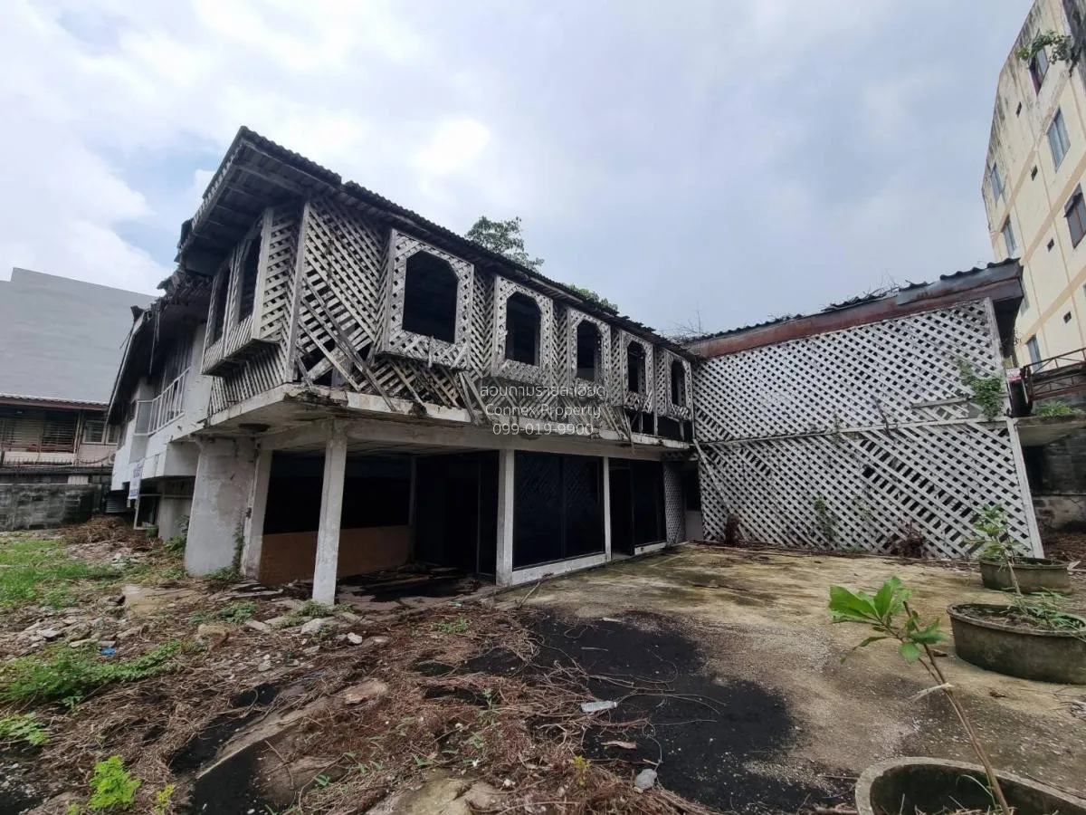 ขายที่ดินพร้อมสิ่งปลูกสร้างบางกะปิ บางกะปิ เขต บางกะปิ กรุงเทพ CX