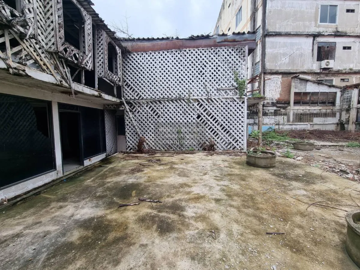 ขายที่ดินพร้อมสิ่งปลูกสร้างบางกะปิ บางกะปิ เขต บางกะปิ กรุงเทพ CX