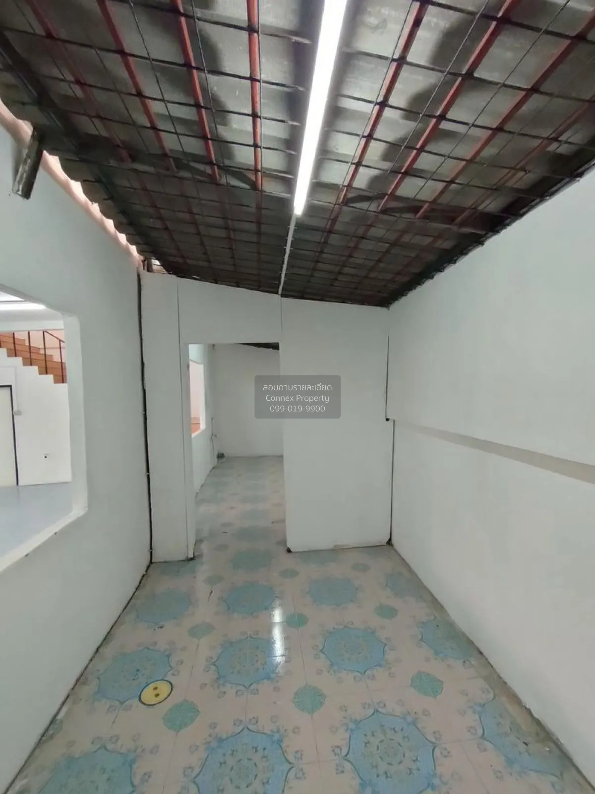 For Sale Commercial building, 2 units, 18 sq m, Khlong 1, Pathum  4