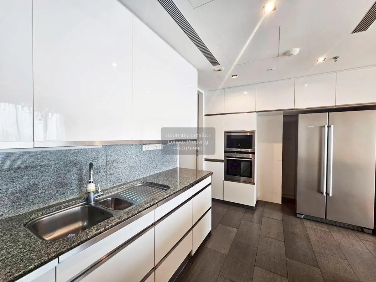 For Rent Condo , The Met , nice view , high floor , corner unit , 4