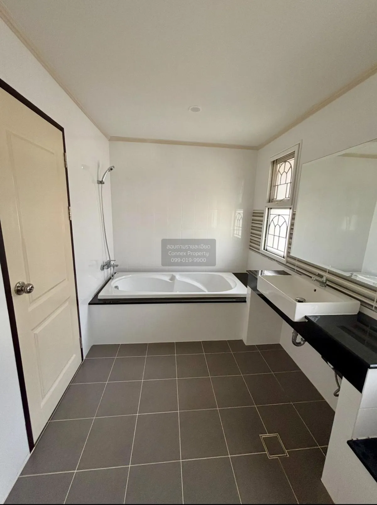 ขายหมู่บ้านศุภาลัยการ์เด้นวิลล์รังสิต คลอง2 ประชาธิปัตย์ ธัญบุรี 