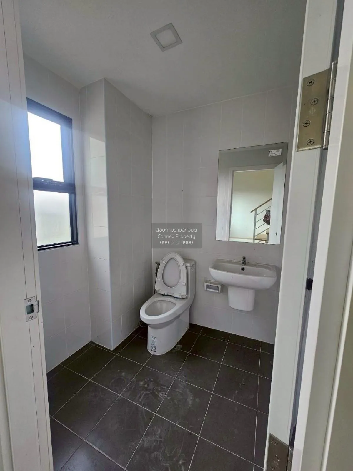 เช่าอาคารพาณิชย์  เดอะ คอนเนค บริซทาวน์ กรุงเทพ - ปทุมธานี บางเดื