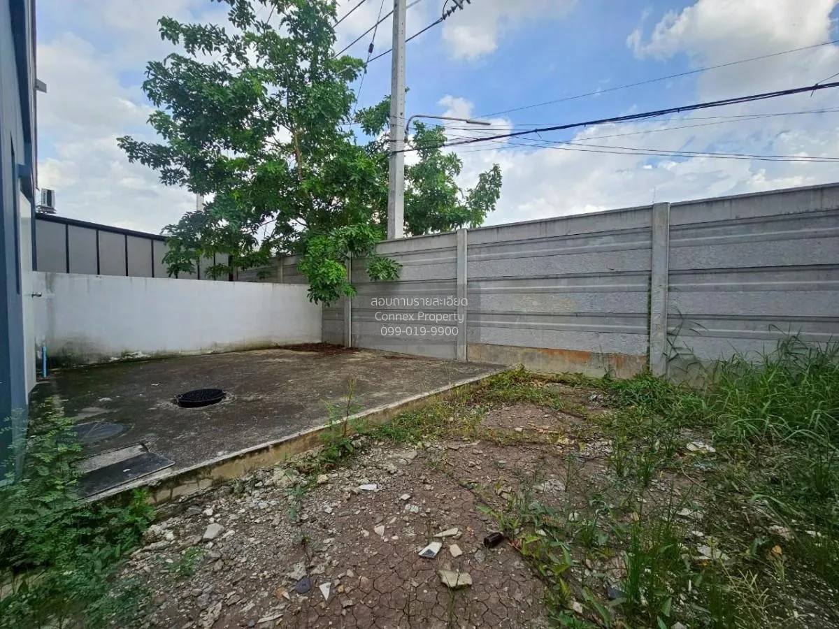 เช่าอาคารพาณิชย์  เดอะ คอนเนค บริซทาวน์ กรุงเทพ - ปทุมธานี บางเดื