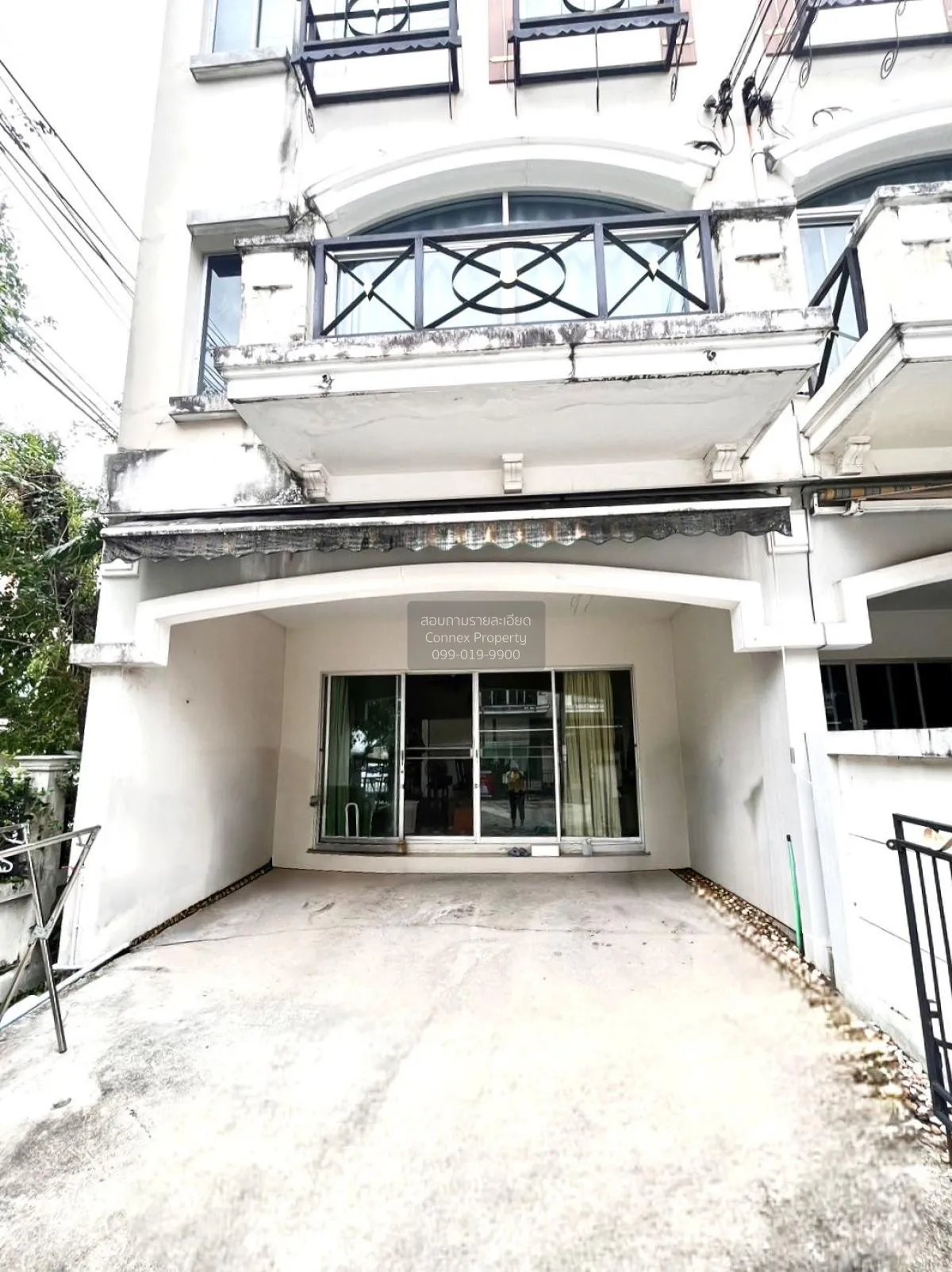 ขายทาวน์เฮ้าส์/ทาวน์โฮม  บ้านกลางเมือง เดอะ ปารีส พระราม 9-รามคำแ 1