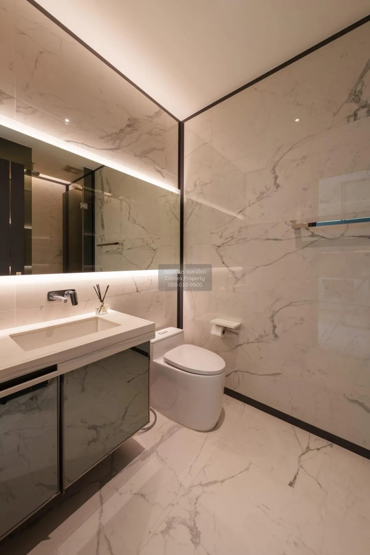 ขายคอนโด  เดอะแบงค็อก ทองหล่อ ชั้นสูง BTS-ทองหล่อ คลองตันเหนือ เข