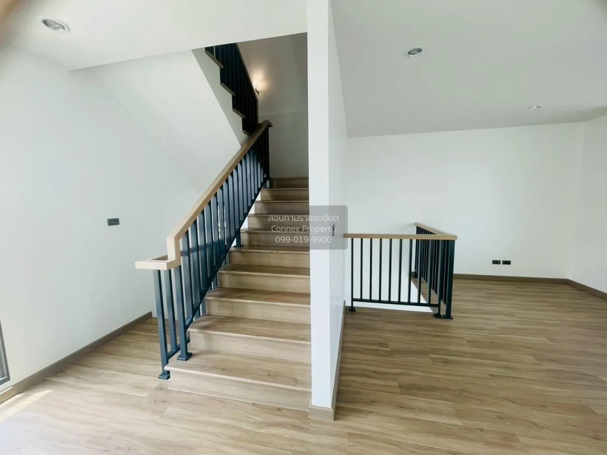 For Rent Townhouse/Townhome  , Patio Krungthepkreetha - Wongwaen 