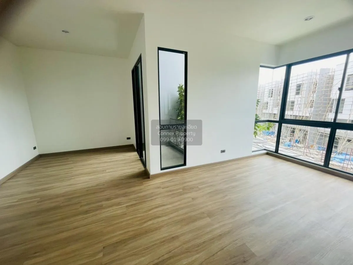 For Rent Townhouse/Townhome  , Patio Krungthepkreetha - Wongwaen 