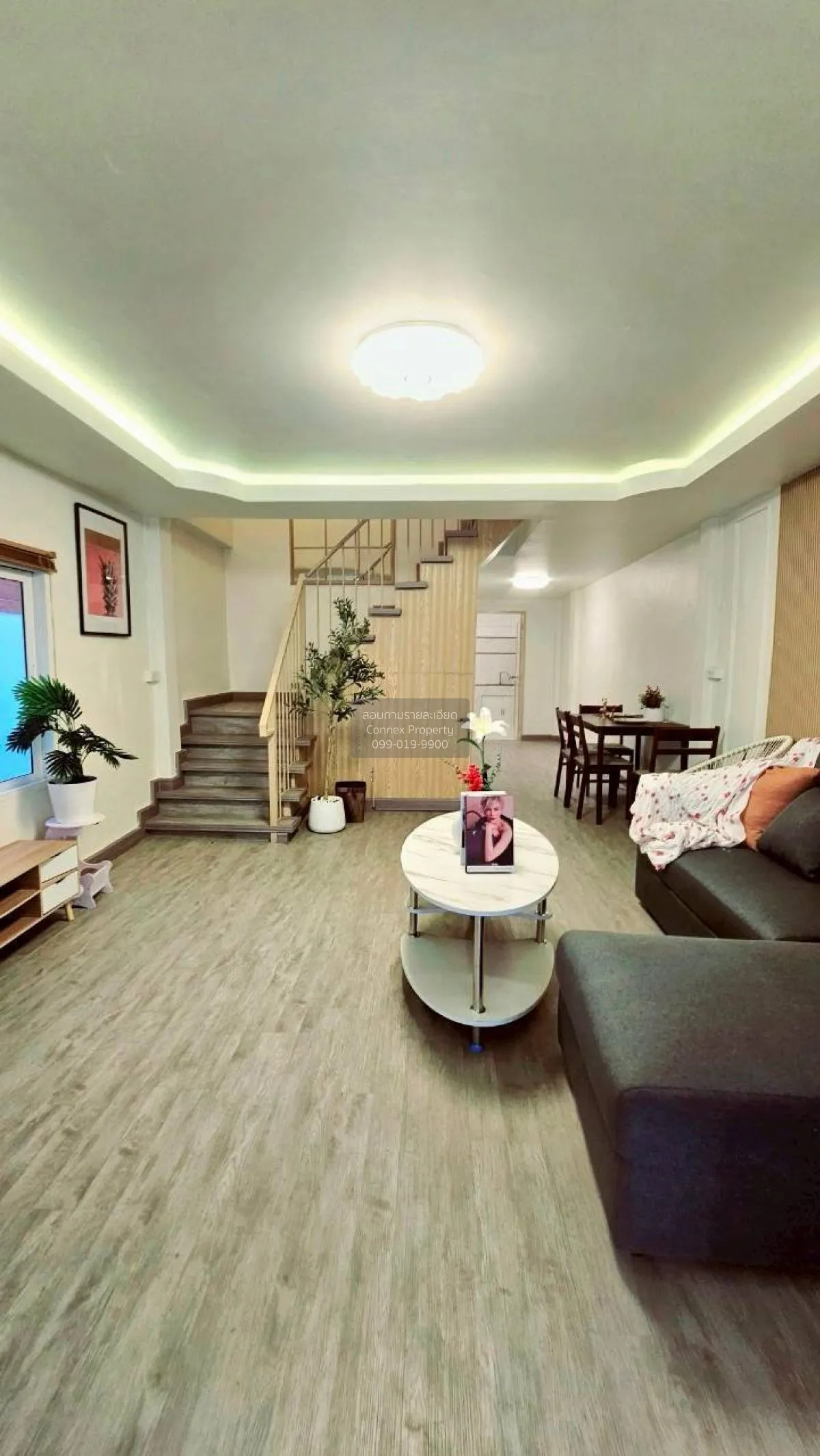 ขายบ้าน  หมู่บ้านฉัตรหลวง ราษฎร์อุทิศ 54 MRT-มีนบุร แสนแสบ เขต มี 2