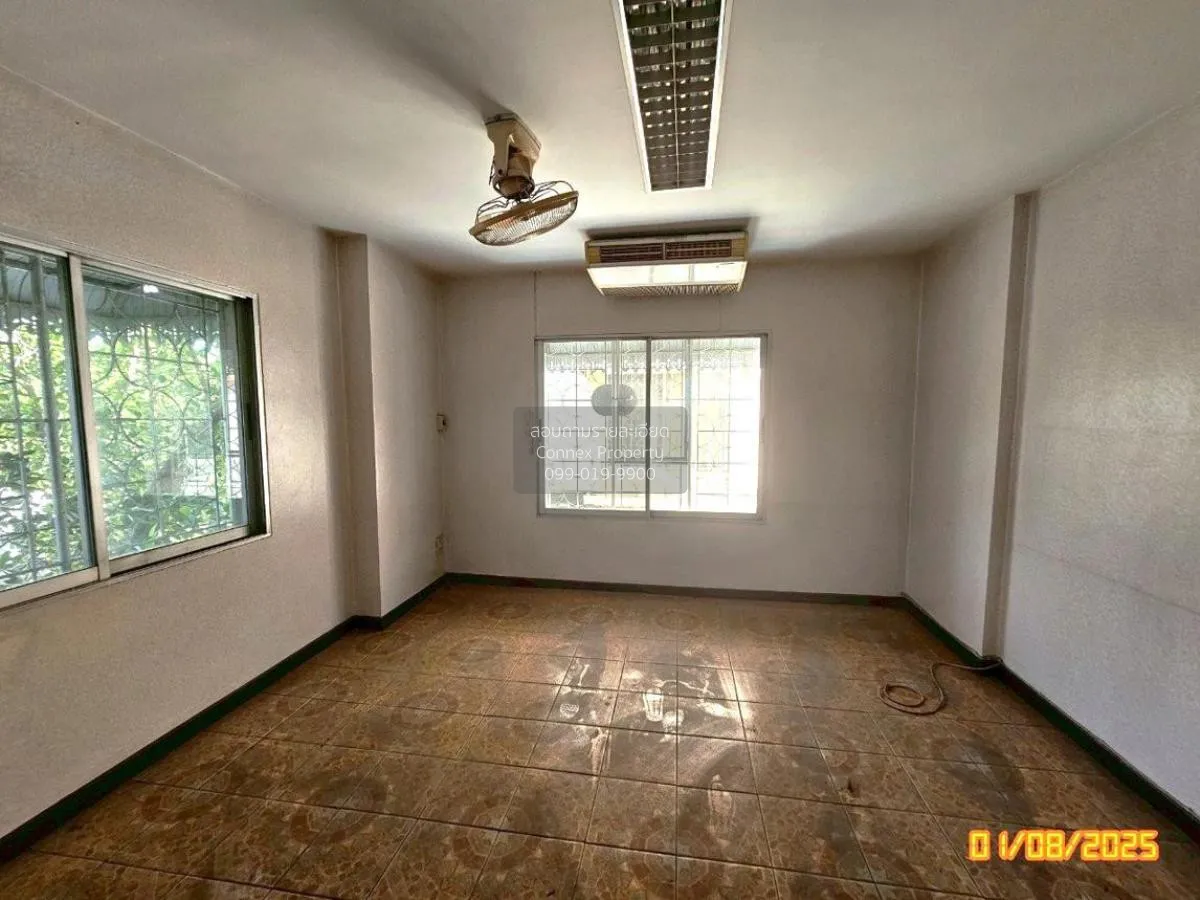 For Sale Townhouse/Townhome  , Sinsub Nakorn Garden , Bang Khae ,