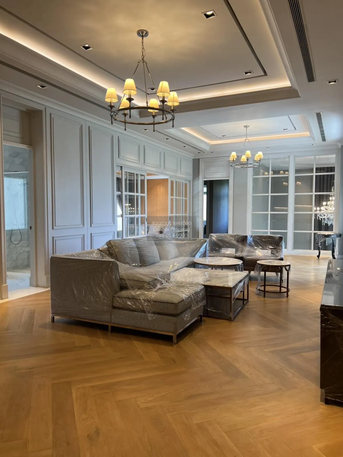 For Sale House , The Royal Residence , corner unit , river view , 4