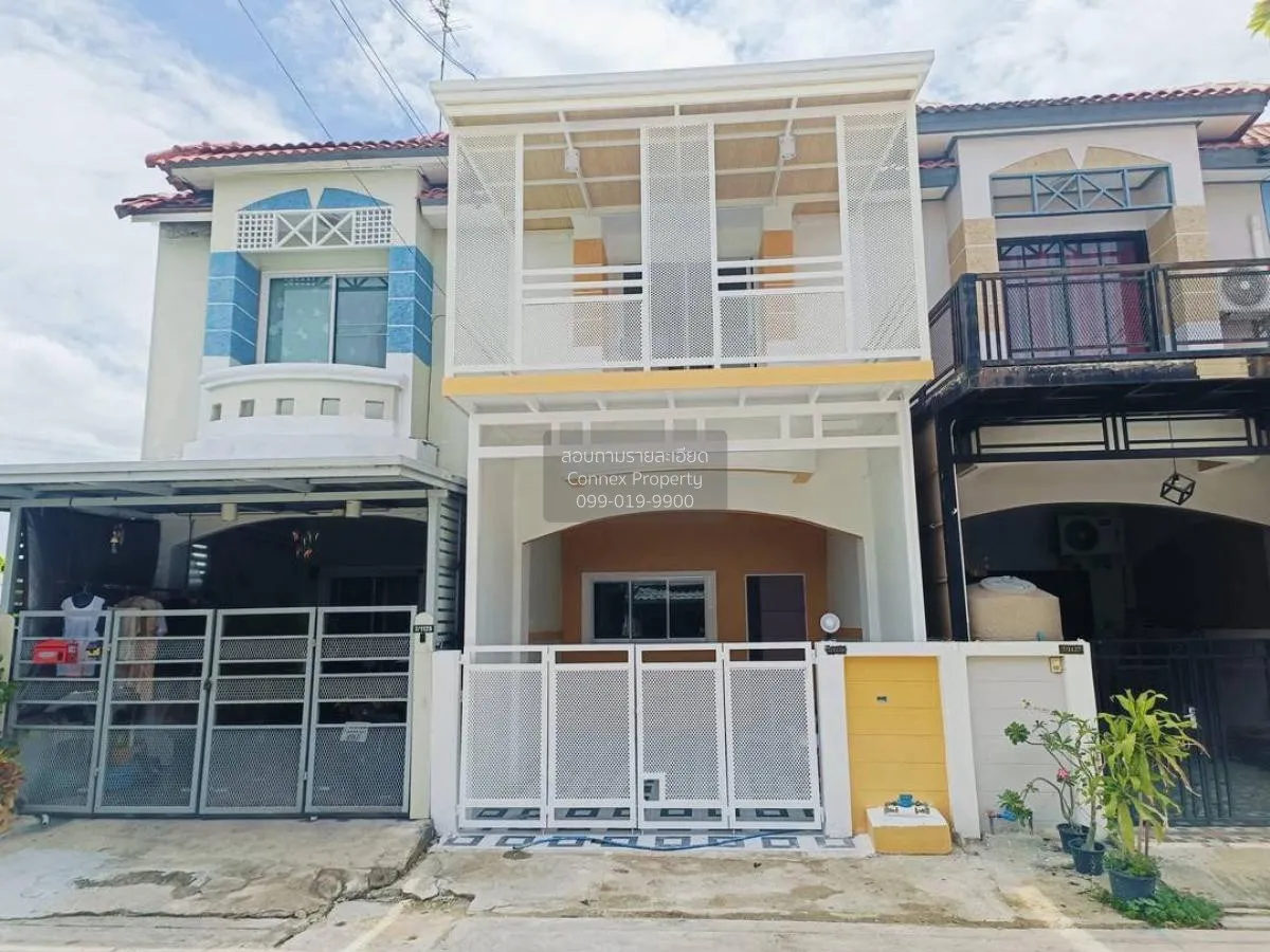 For Sale Townhouse/Townhome  , Baan Piya Wararom 3  , newly renov 1