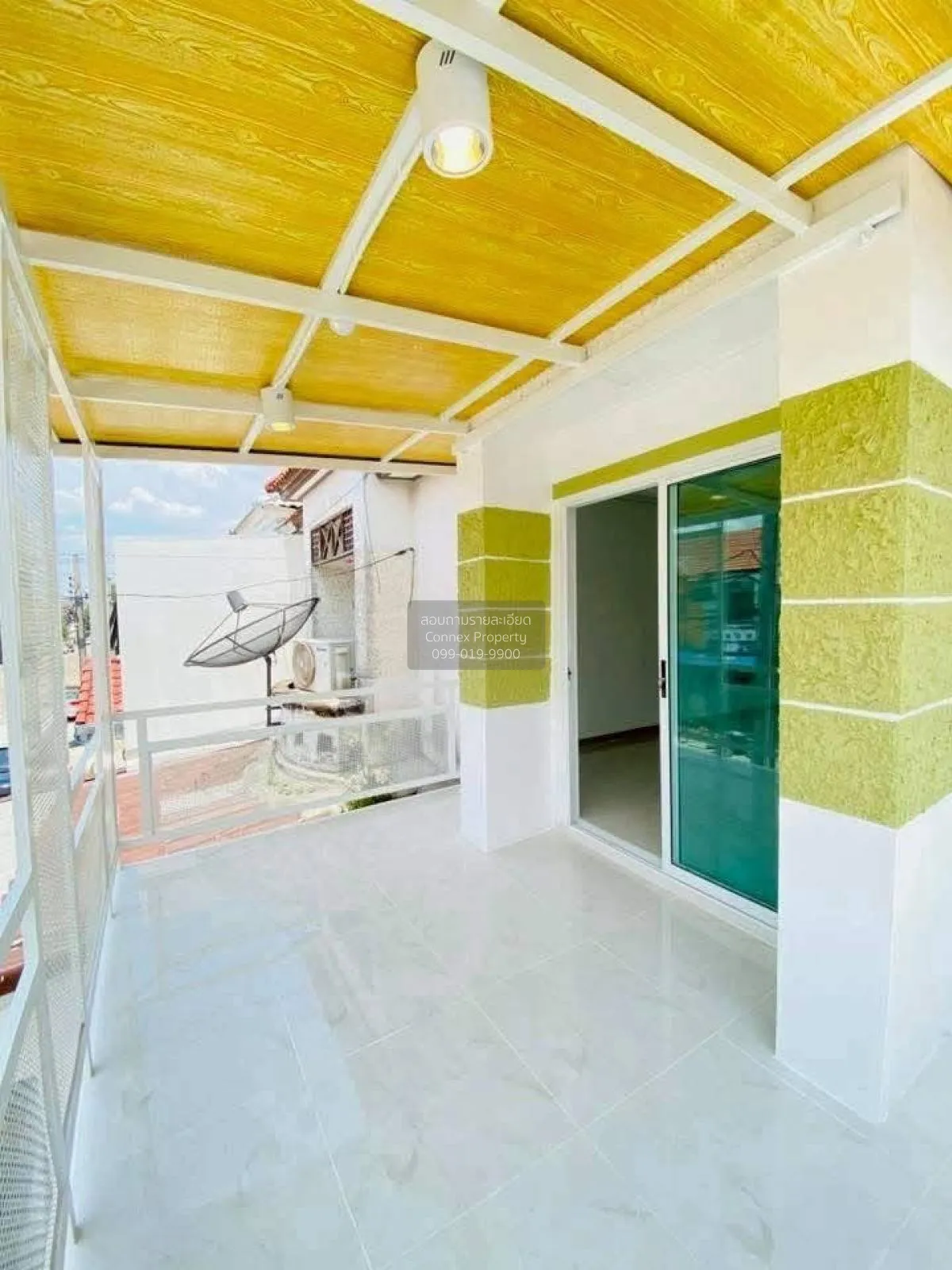 For Sale Townhouse/Townhome  , Baan Piya Wararom 3  , newly renov 3