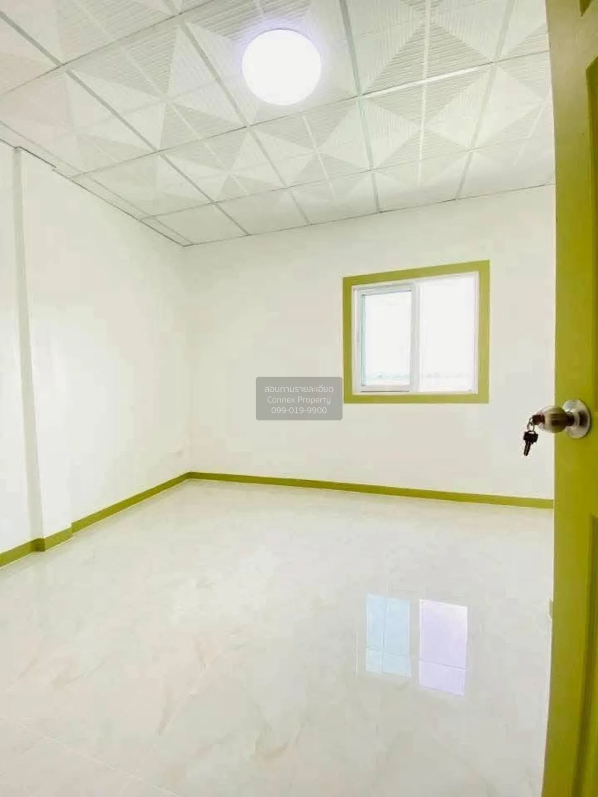 For Sale Townhouse/Townhome  , Baan Piya Wararom 3  , newly renov