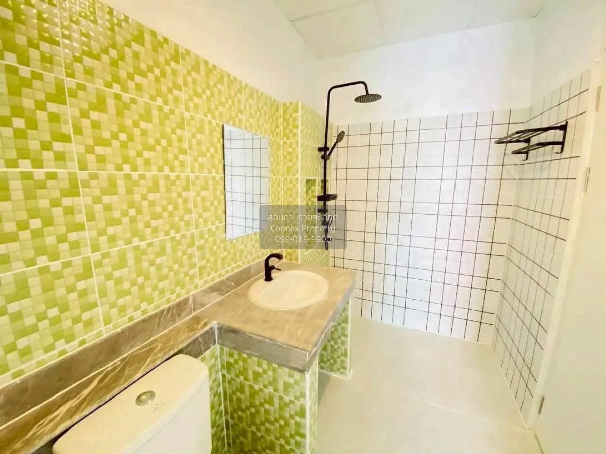 For Sale Townhouse/Townhome  , Baan Piya Wararom 3  , newly renov