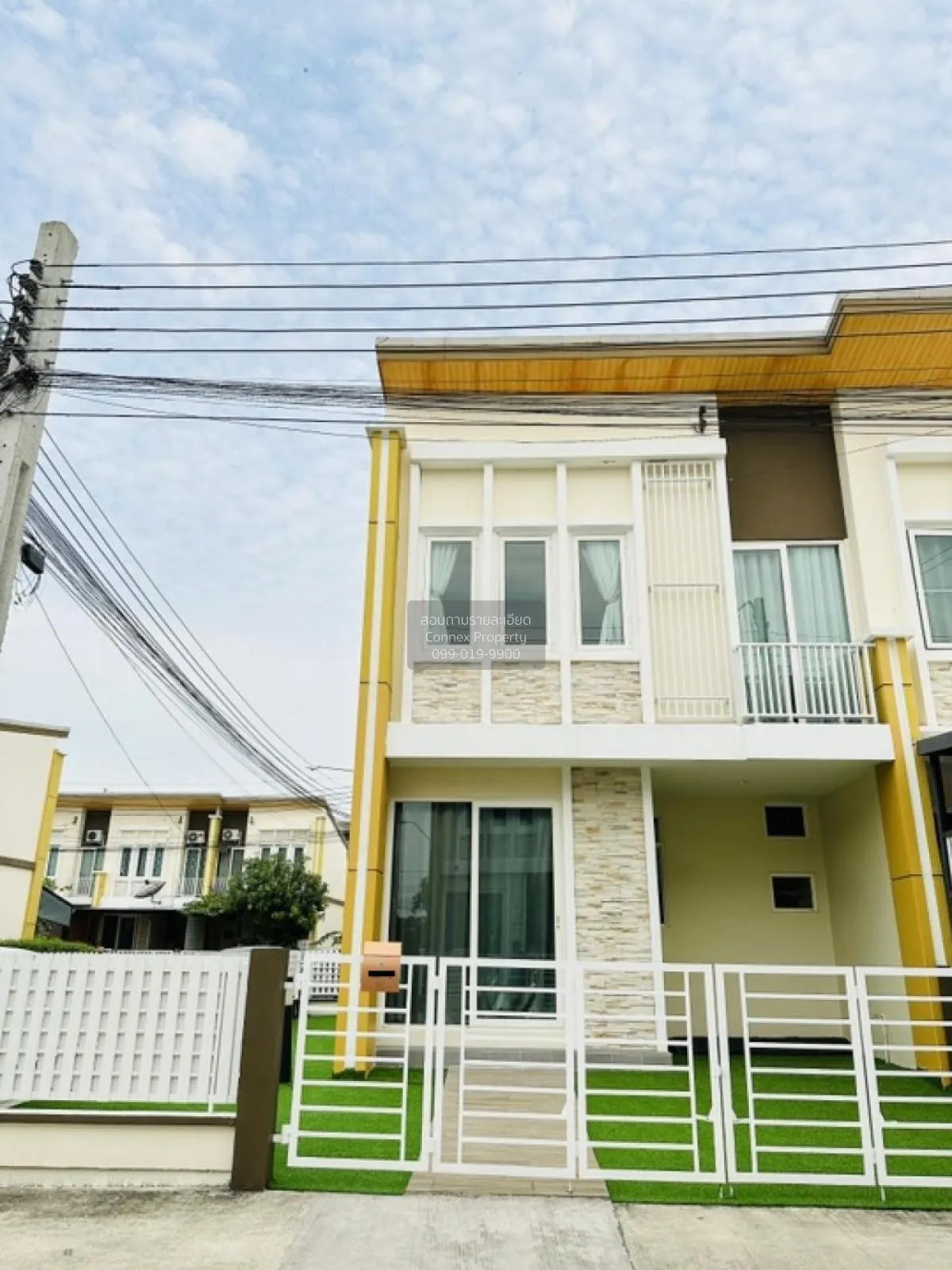 ขายทาวน์เฮ้าส์/ทาวน์โฮม  โกลเด้น ทาวน์ 2 อ่อนนุช - ลาดกระบัง บางด 1