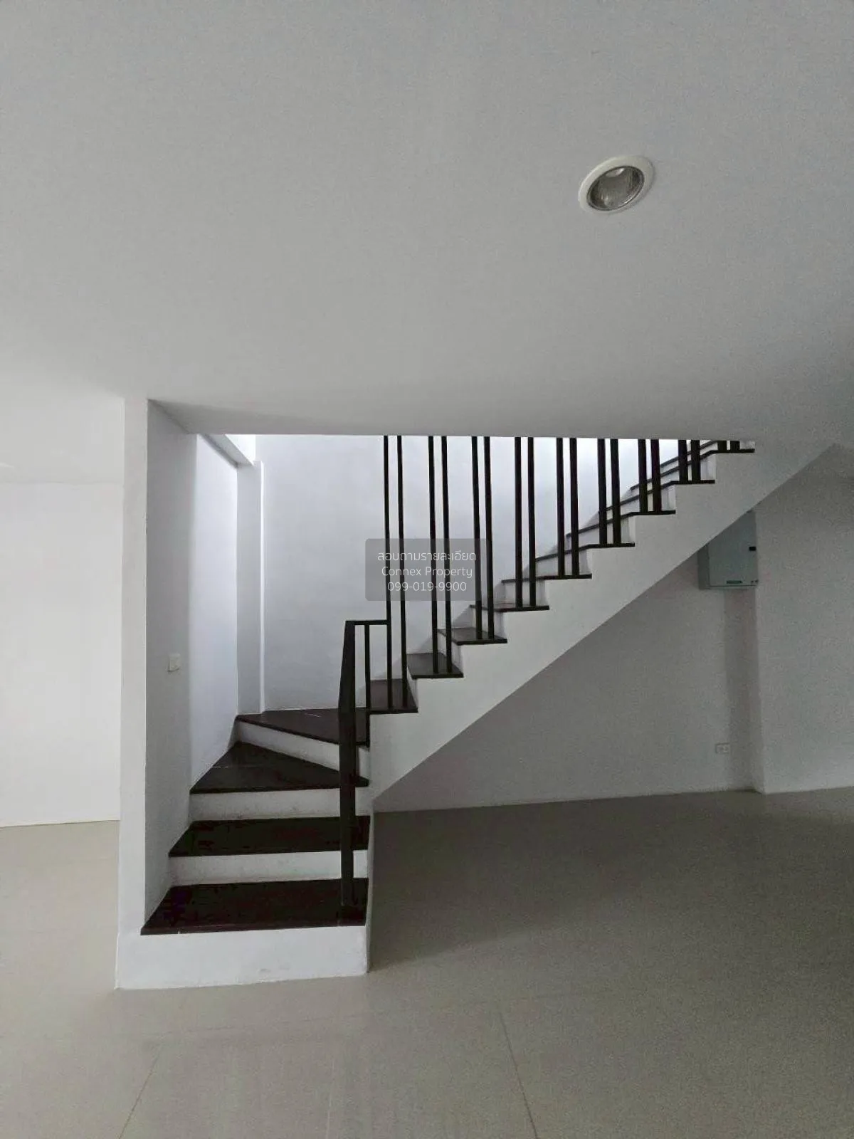 For Sale Townhome 3-storey with single-storey building , Khlong K