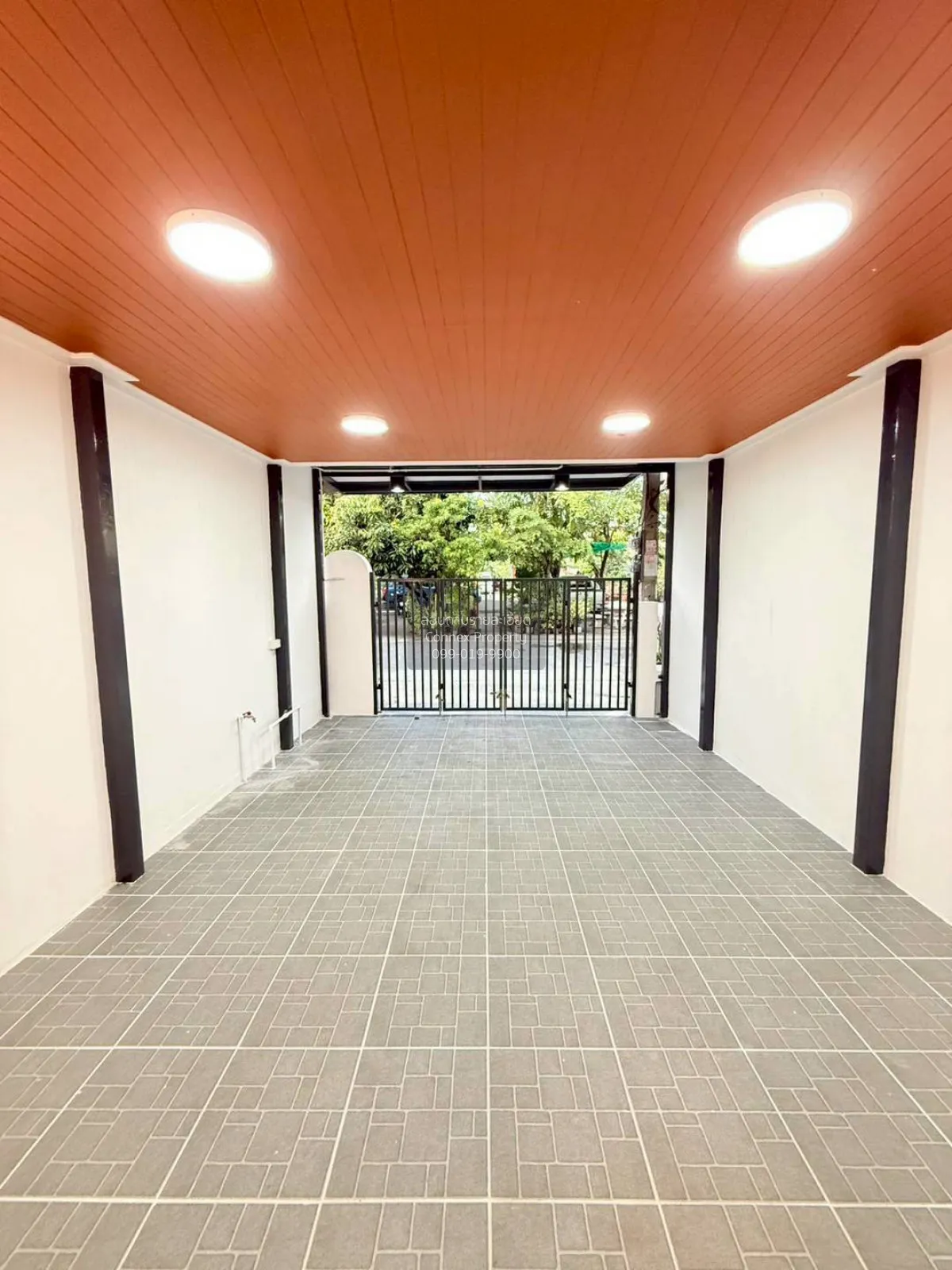 ขายทาวน์เฮ้าส์/ทาวน์โฮม  บ้านรัตนาธิเบศร์ รีโนเวทใหม่ MRT-ตลาดบาง 3