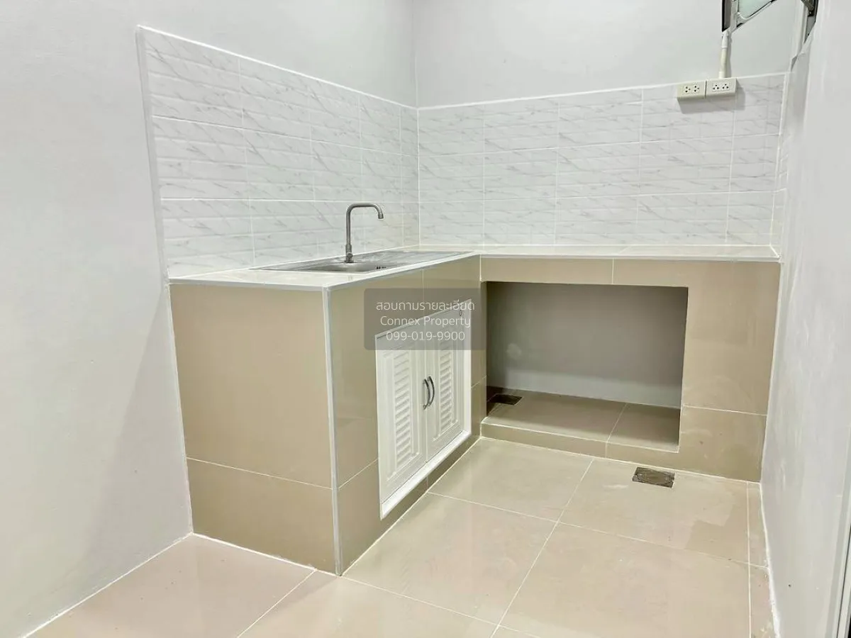 ขายทาวน์เฮ้าส์/ทาวน์โฮม  บ้านรัตนาธิเบศร์ รีโนเวทใหม่ MRT-ตลาดบาง